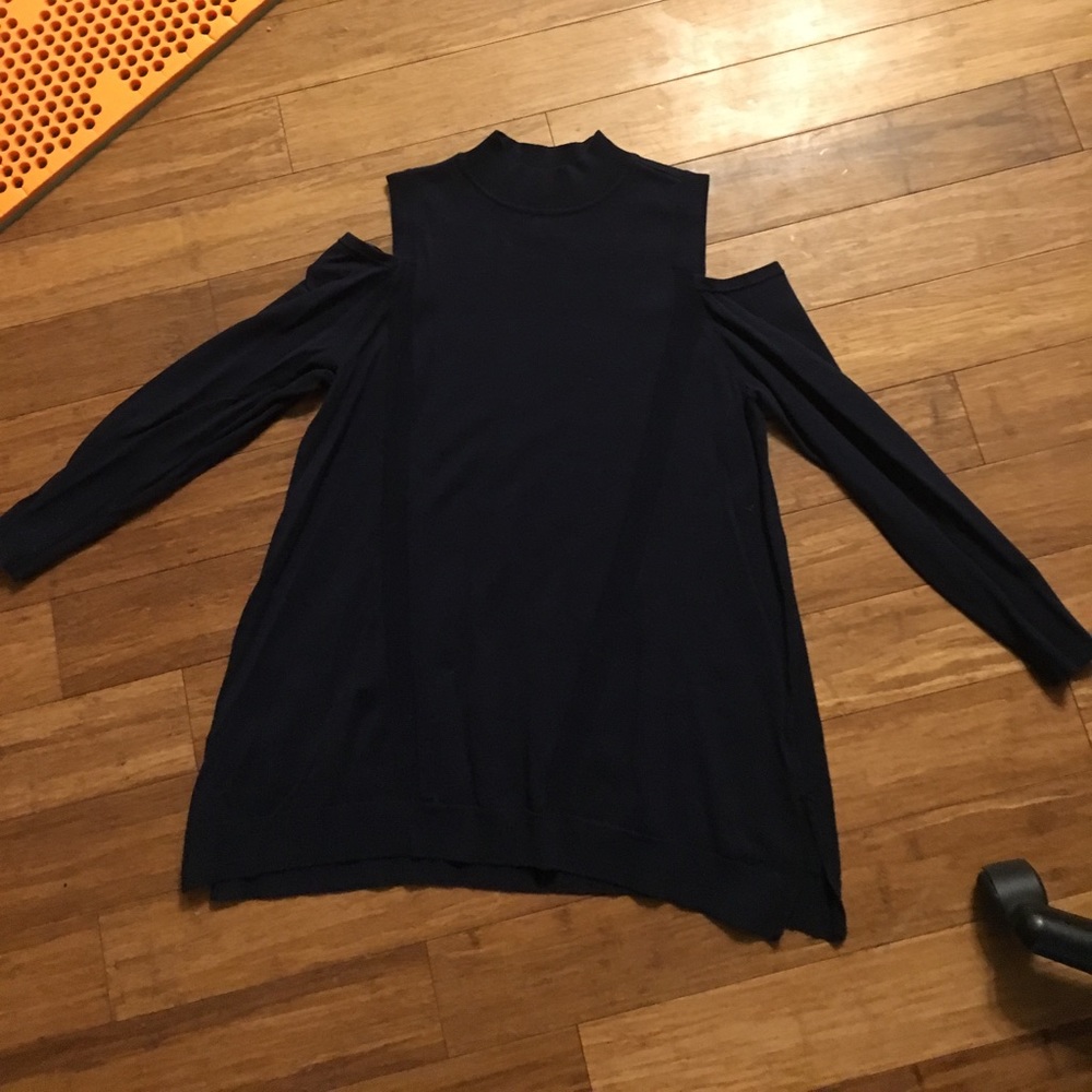 Women’s sweater